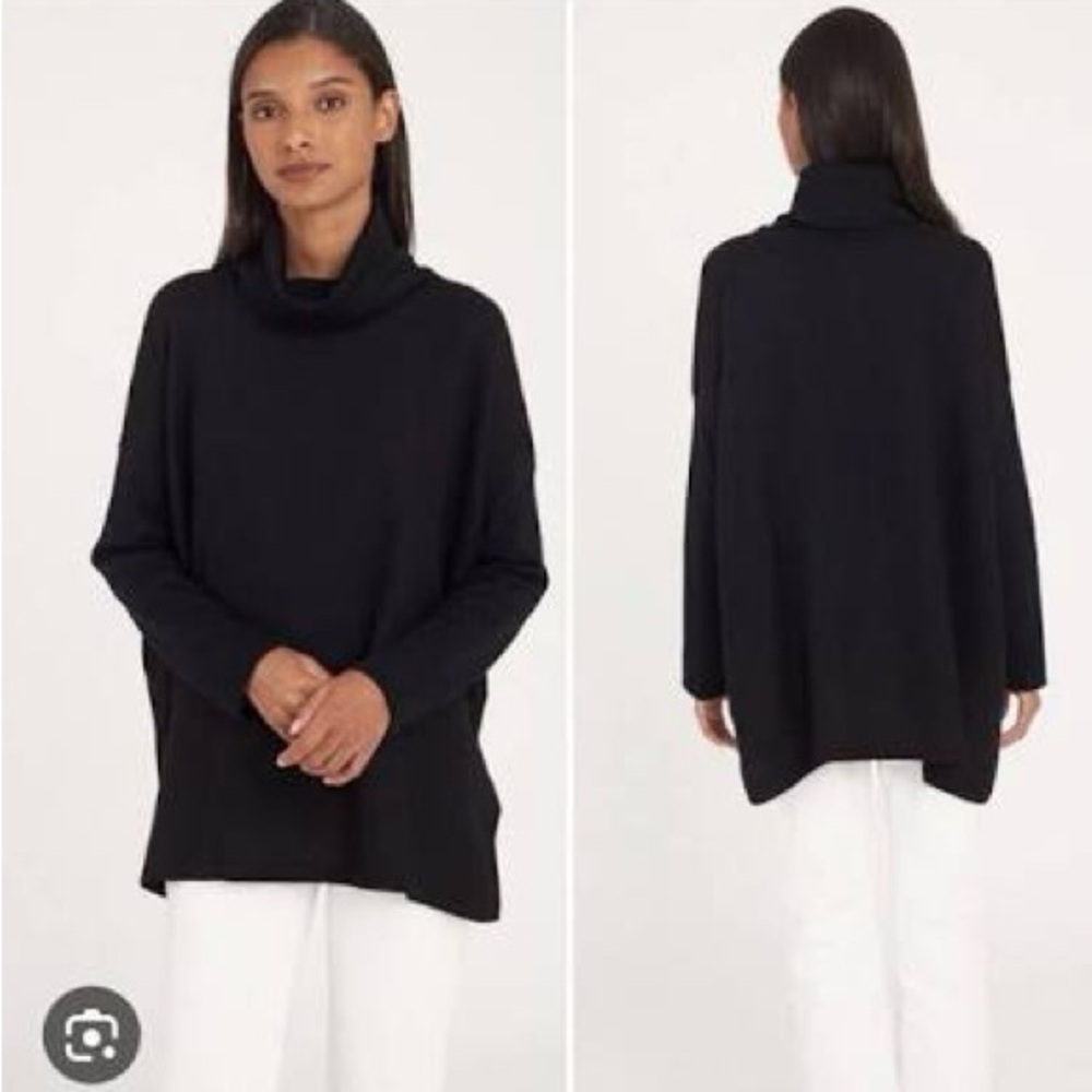 Cuyana alpaca turtleneck sweater, black, size M/L